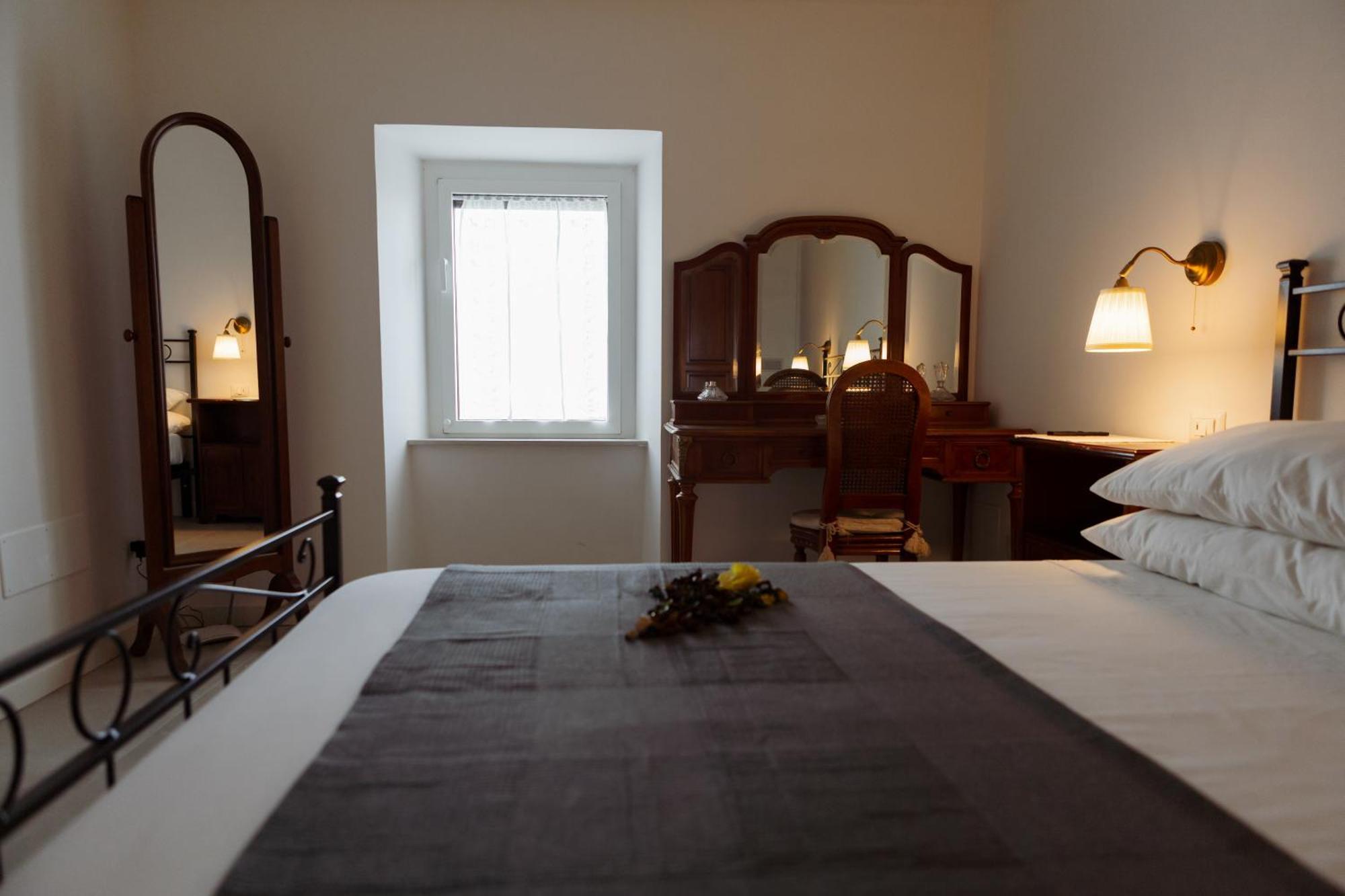Residenza Il Panorama Della Ciociaria Bed & Breakfast Castro dei Volsci ภายนอก รูปภาพ