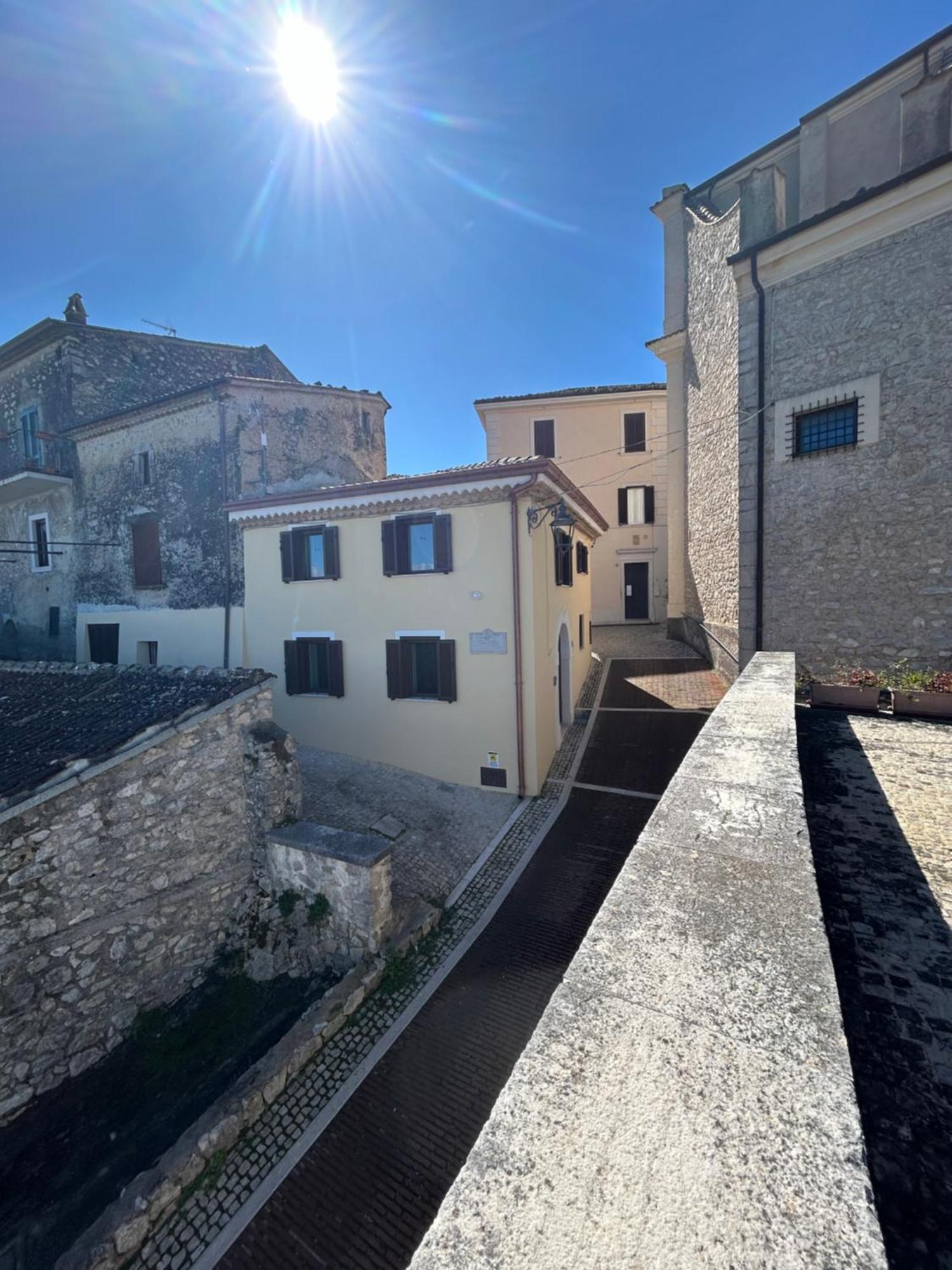 Residenza Il Panorama Della Ciociaria Bed & Breakfast Castro dei Volsci ภายนอก รูปภาพ